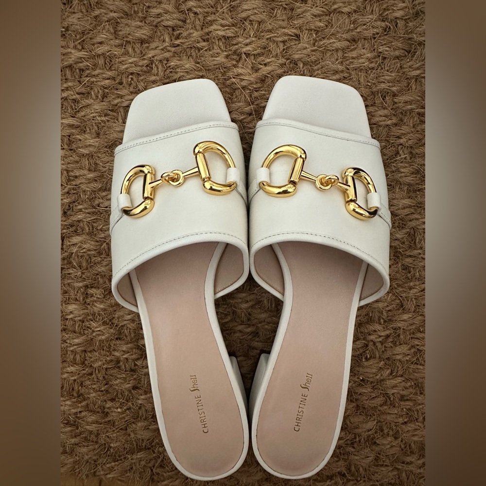 White women sandals, size 9